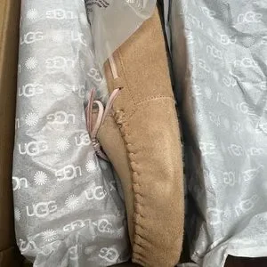 UGG | Shoes | Ugg Dakota Size Slipper In Tabacco Color